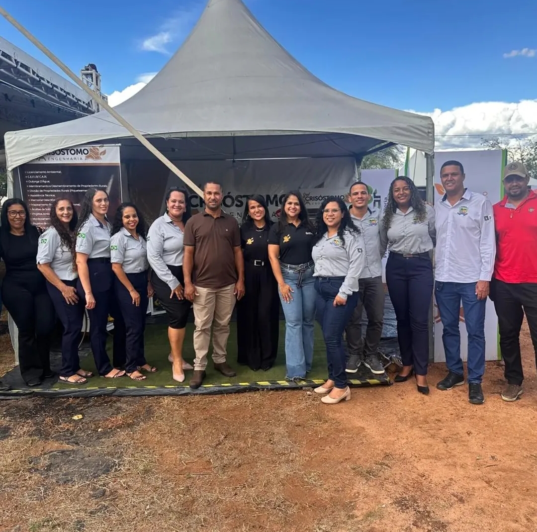 A Câmara Municipal de Oliveira dos Brejinhos, por meio de seus servidores, marcou presença na Feira Agropecuária realizada no Parque Mandacaru, prestigiando um evento de grande importância pa